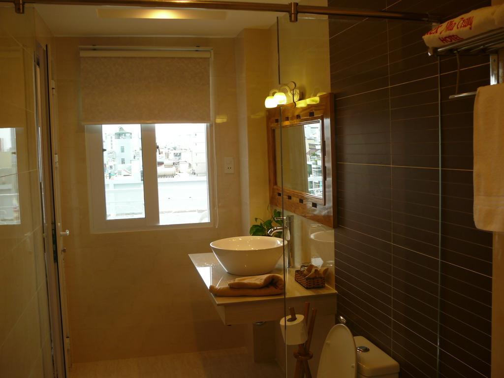 Rex Hotel & Apartment На Транг Екстериор снимка
