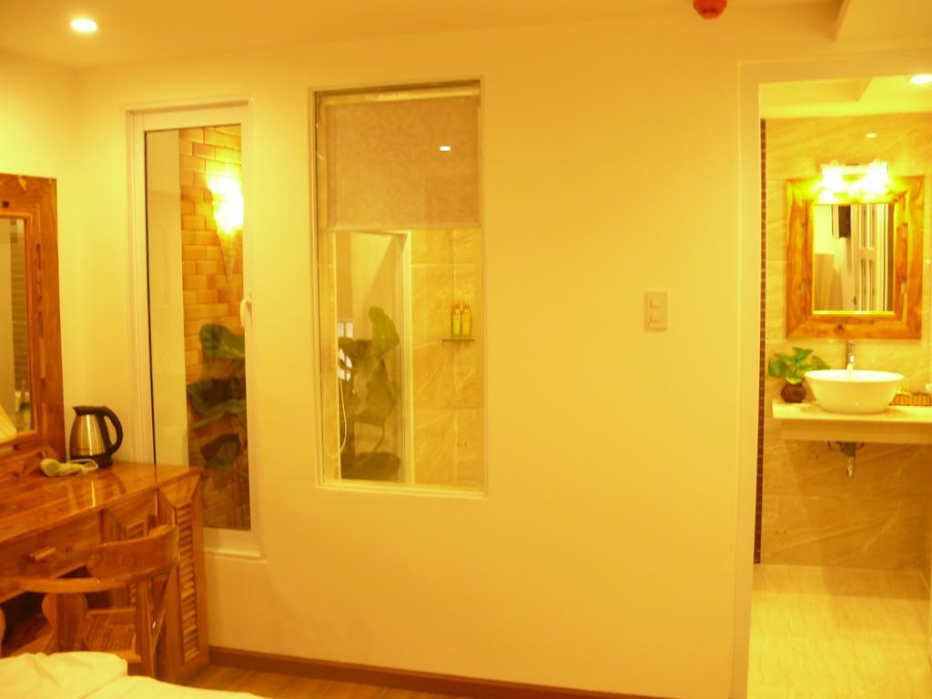 Rex Hotel & Apartment На Транг Екстериор снимка