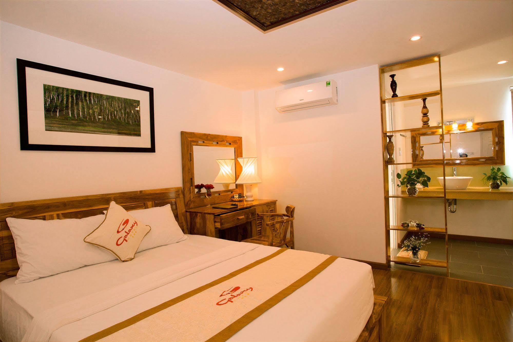 Rex Hotel & Apartment На Транг Екстериор снимка